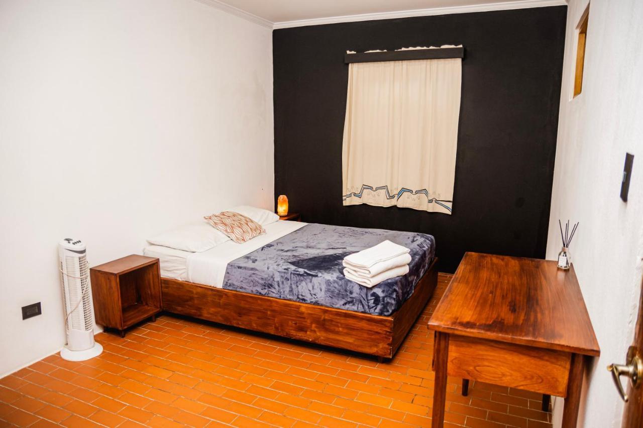 Luz De Luna Hotel Barrio Escalante Σαν Χοσέ Εξωτερικό φωτογραφία