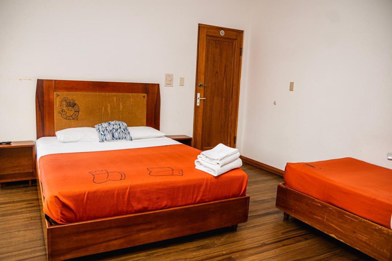 Luz De Luna Hotel Barrio Escalante Σαν Χοσέ Εξωτερικό φωτογραφία