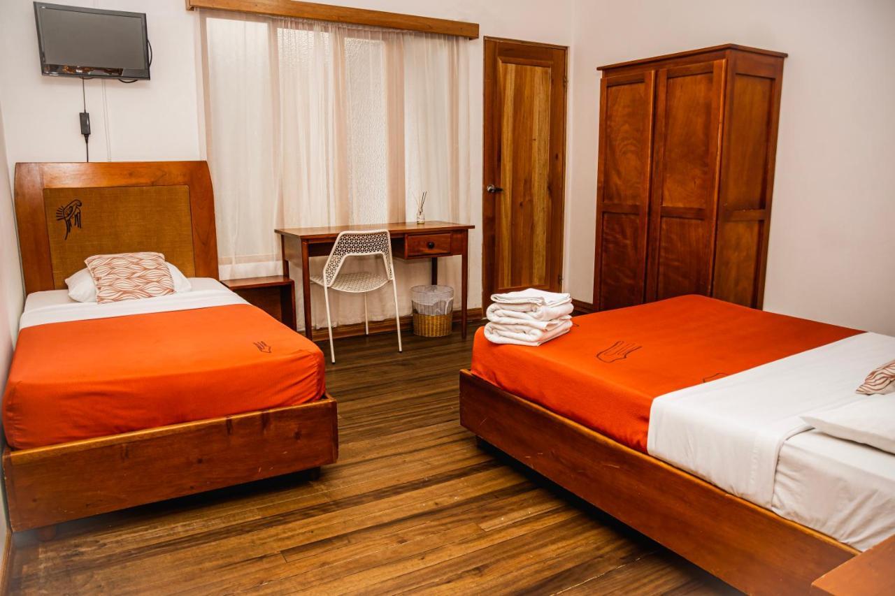 Luz De Luna Hotel Barrio Escalante Σαν Χοσέ Εξωτερικό φωτογραφία